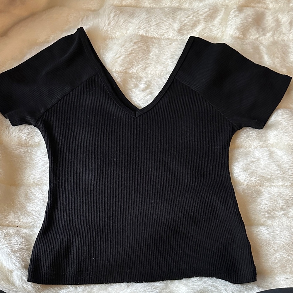 Black V-Neck Ribbed Top